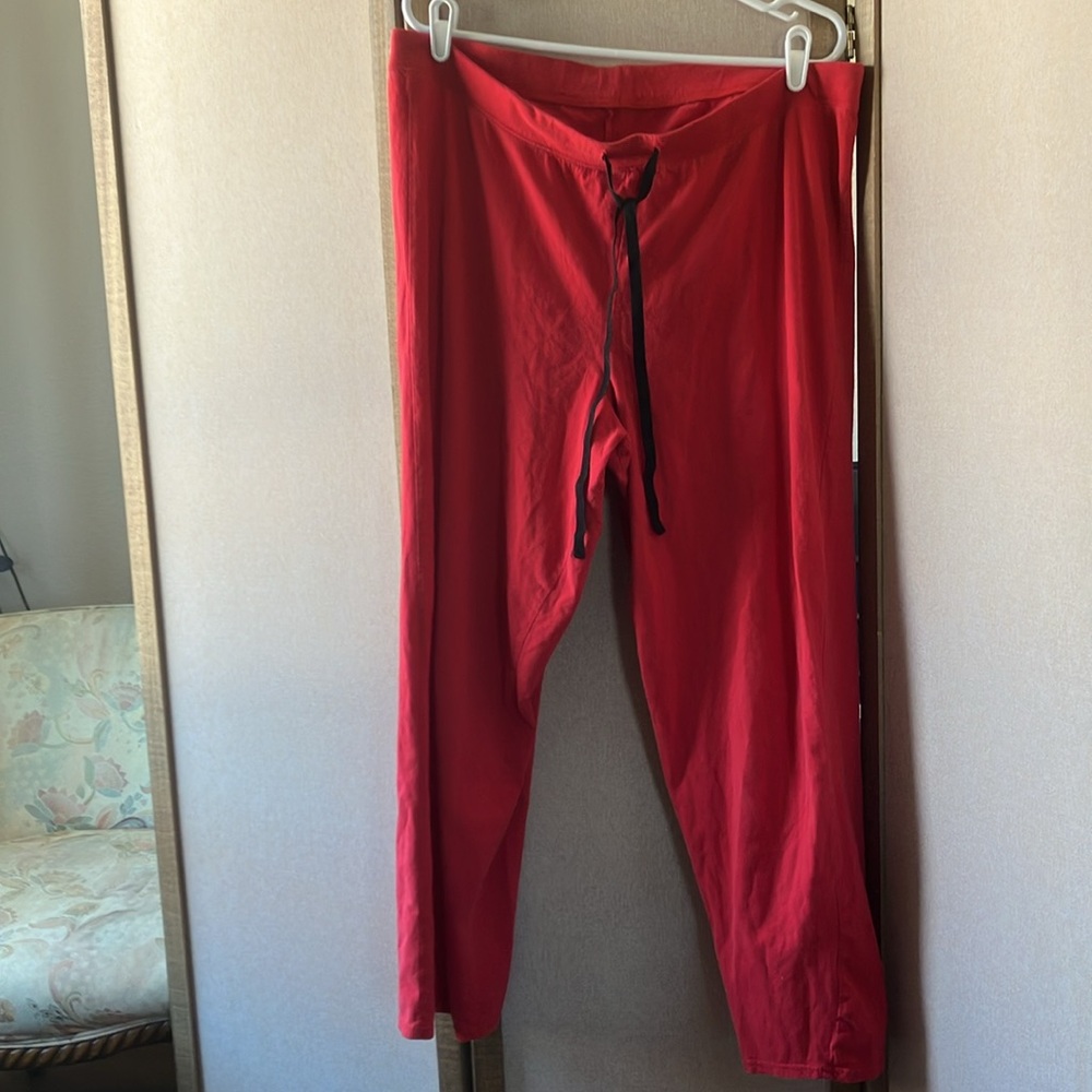 FINAL MARKDOWN Hanes Cherry Red Sleepwear bottom xl